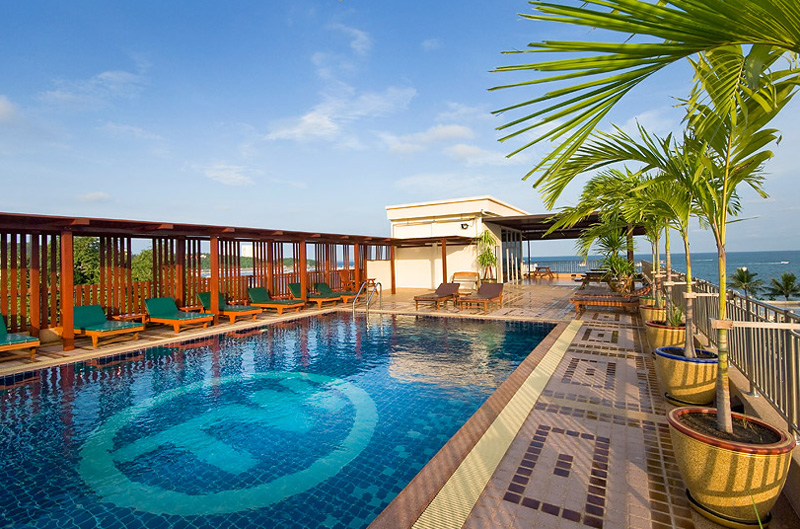 Baywalk Residence Pattaya by Thaiwat 